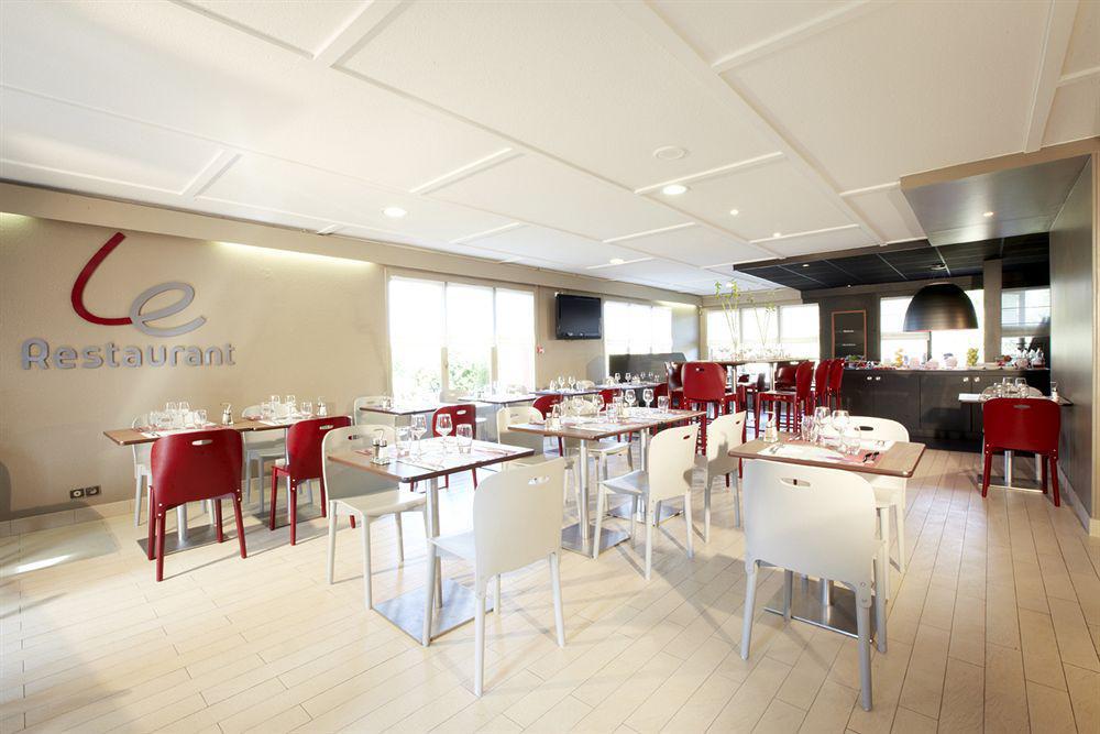 Campanile Angers Ouest - Beaucouze Hotel Restaurante foto